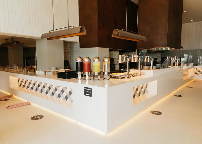 Emporio Cancun